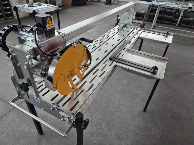 Optionale Seitenbänke