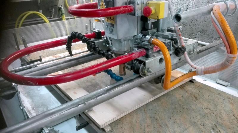 Kitchen sink cut out