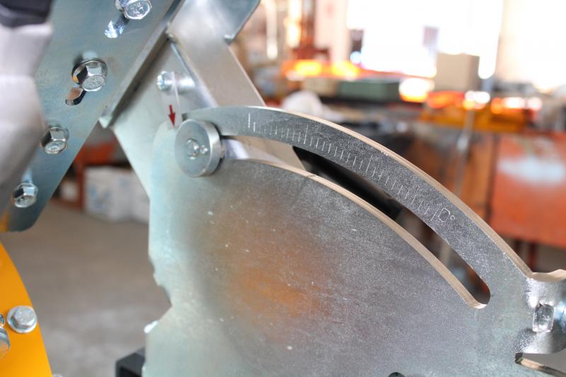 Goniometro per tagli inclinati