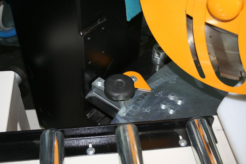 Goniometro e posizionatore di precisione