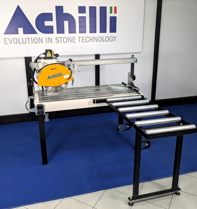 AMS with optional side table with rollers