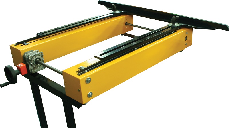 Accesorio para cortes parelelos