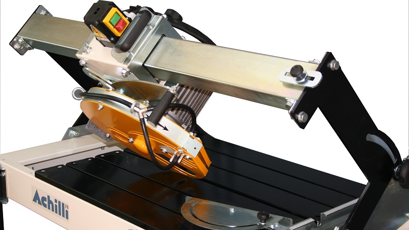 Portable construction saw AMS for tiles 