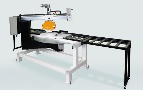 Revolving saw ARS