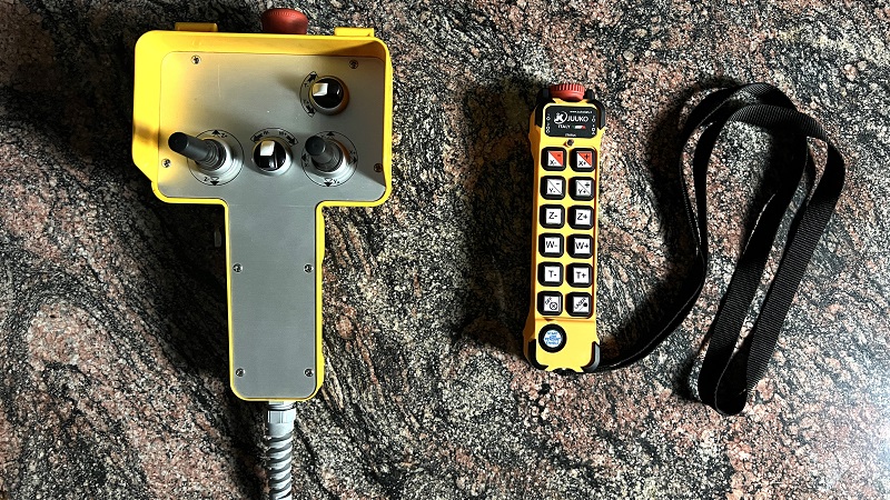 Remote pendant control
