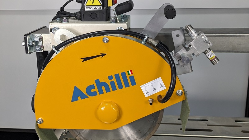 Cutting depth adjustment